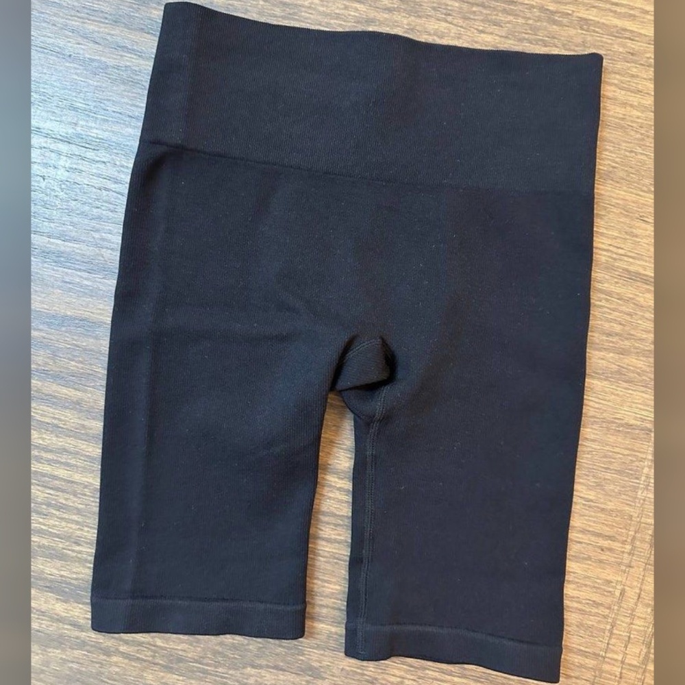 Biker Shorts Seamless High-Waisted 🚲 | Primark (Size Small)